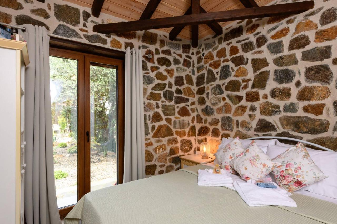 הוילה סקאלה פוטאמיאס Eleni'S Stone House מראה חיצוני תמונה